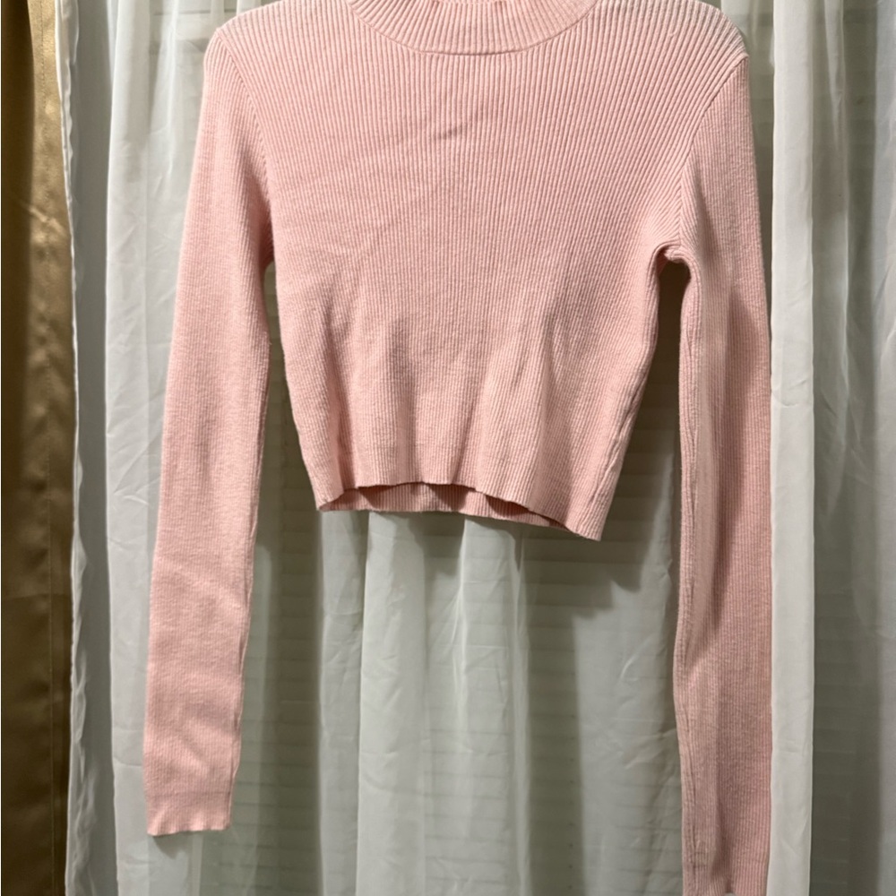 Brandy Melville Light Pink Ribbed Top